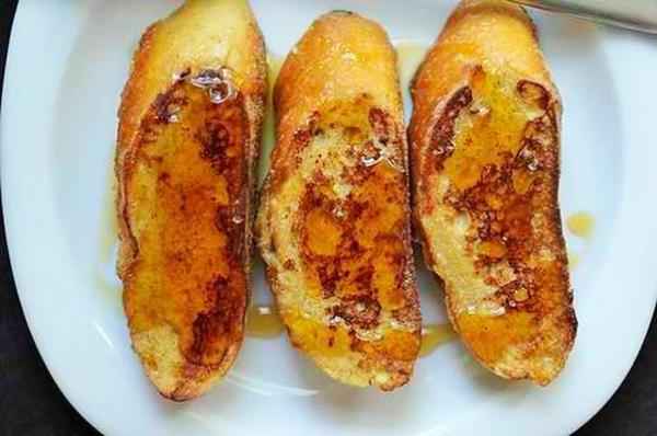 Гренки с ромом и корицей по-французски