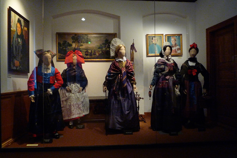 Платья в музее Эльзаса