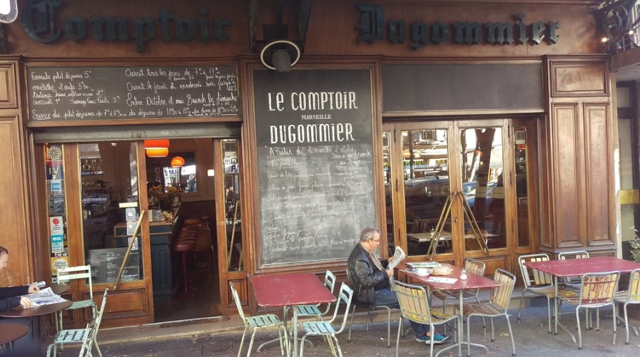Вход в кафе Le Comptoir Dugommier Ресторан Le Comptoir Dugommier