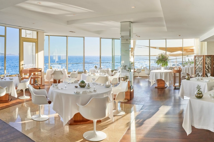 Красивый интерьер Le Petit Nice – Passedat Интерьер Le Petit Nice – Passedat