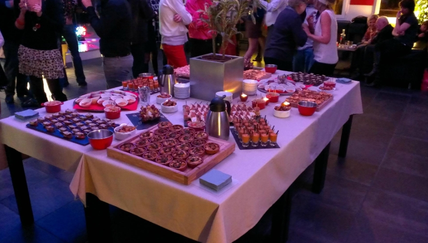Шведских стол в Restaurant Le Carré Шведских стол